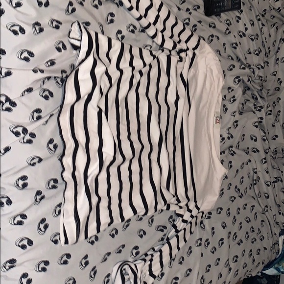 Women’s long sleeve t-shirt small - Picture 1 of 2